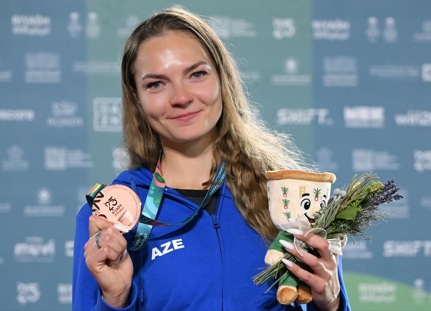 ƏHSƏN! Yekaterina Sariyeva'dan bürünc medal!